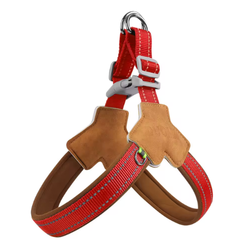 Pechera para perro roja ajustable con detalles reflejantes Petelier